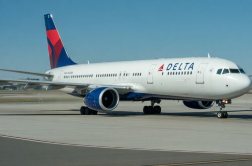 Delta Flight DL275 diverted to LAX after in-flight technical issue